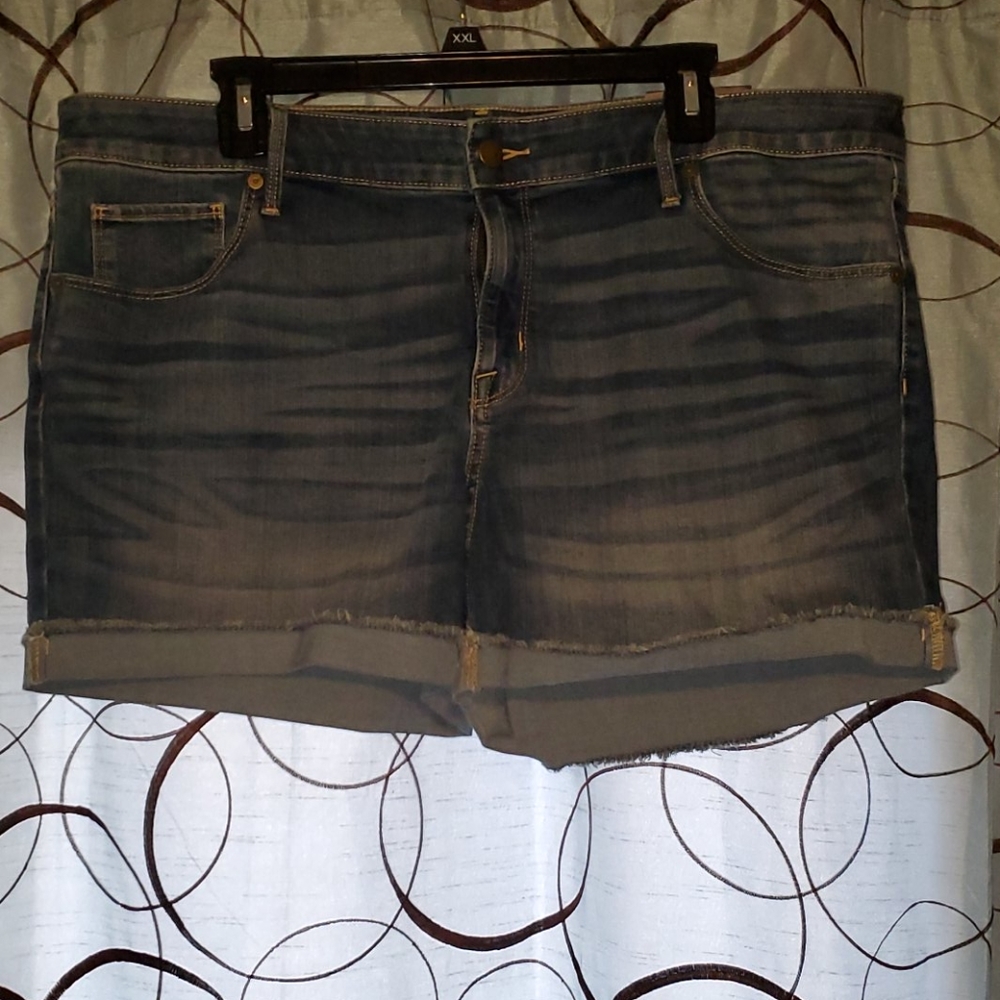 NWT Ava & Viv Denim Shorts